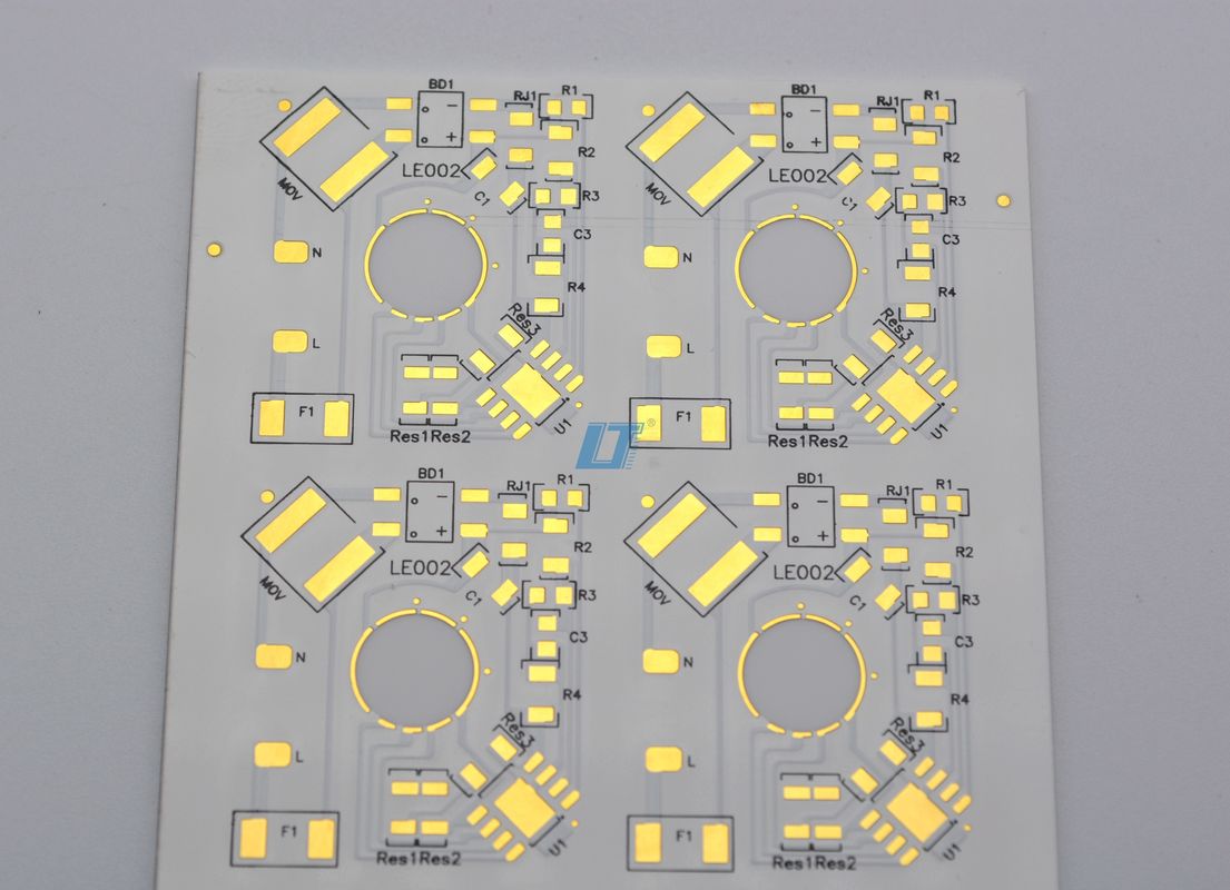 سایز دوامدار 2mm ~ 200mm بوردهای PCB سرامیکی AL2O3 ALN ماسک سولدر سیاه