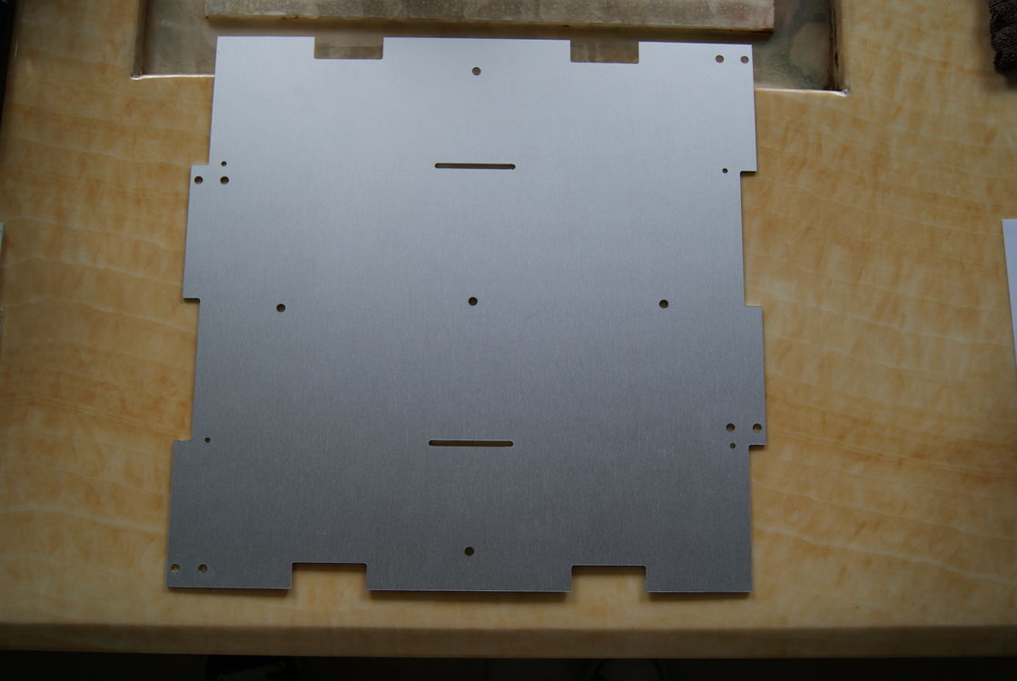 IMS PCB ولتاژ بالا PCBA برای Horti Light تکنولوژی ویژه ولتاژ نامی ≥40KV 1 لایه