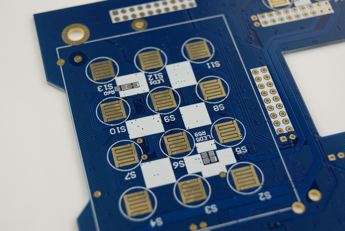 استاندارد IPC-A-610 D PCB چند لایه برای عملکرد در ماسک لحیم سبز